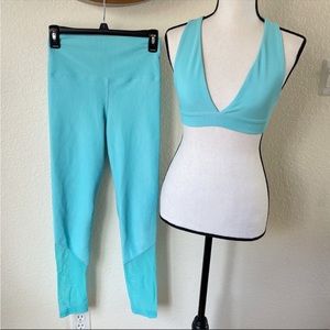 Beach Riot Sport Ribbed Activewear Matching Set Lauren Leggings V-neck Sports Br